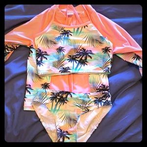 Kids swimsuit three peice